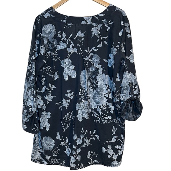 Soft Surroundings 2X Blue Floral Pintuck Cotton Blouse Roll Tab Sleeves - Picture 3 of 7